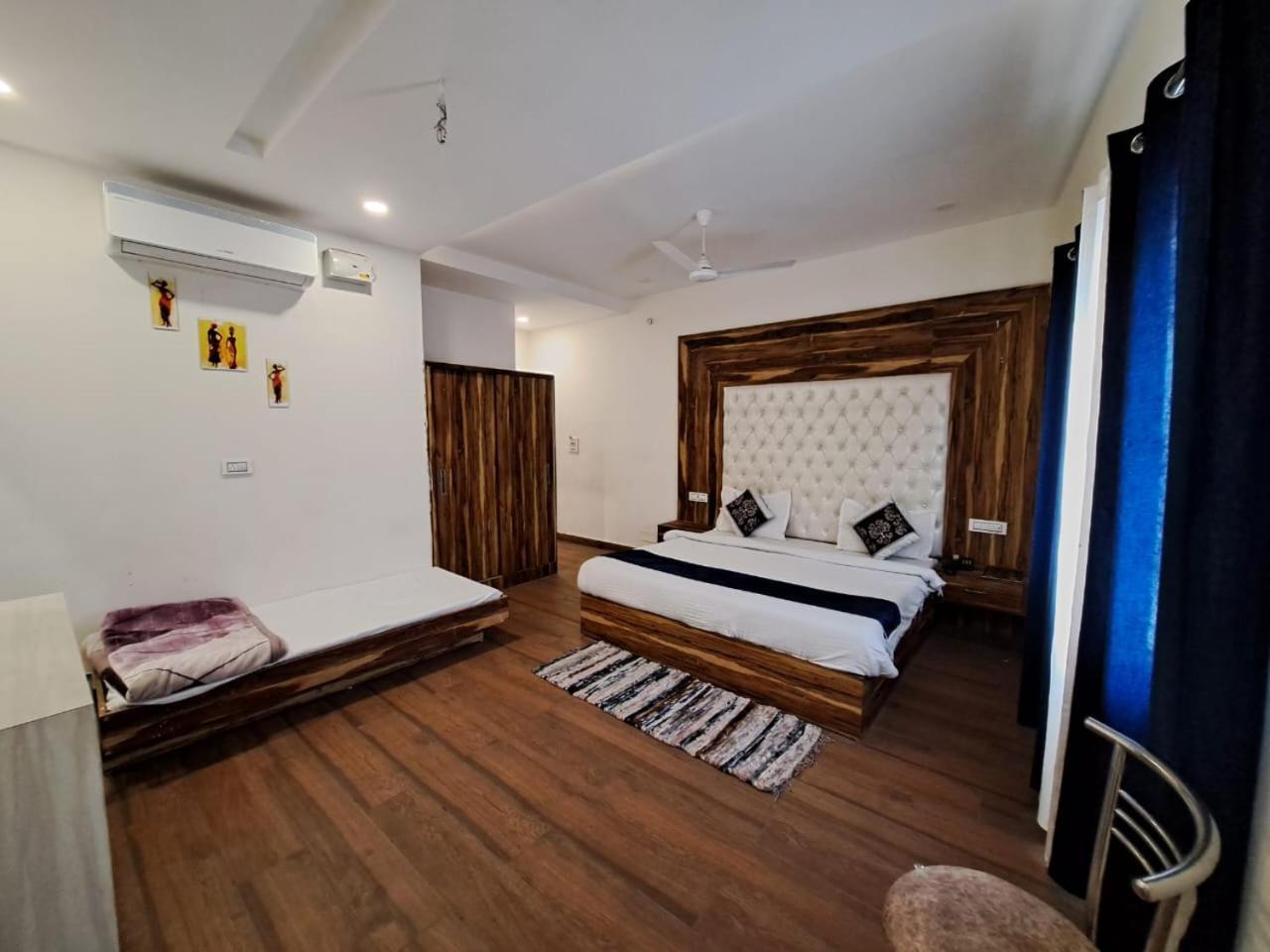 Hotel D Plaza Zirakpur Exterior foto