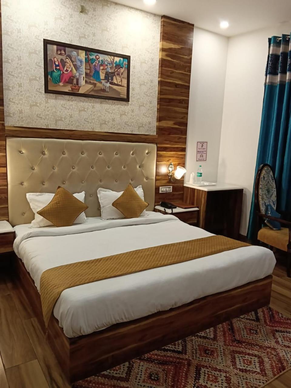 Hotel D Plaza Zirakpur Exterior foto